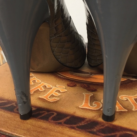 Jessica Simpson Pumps - Picture 2 of 4